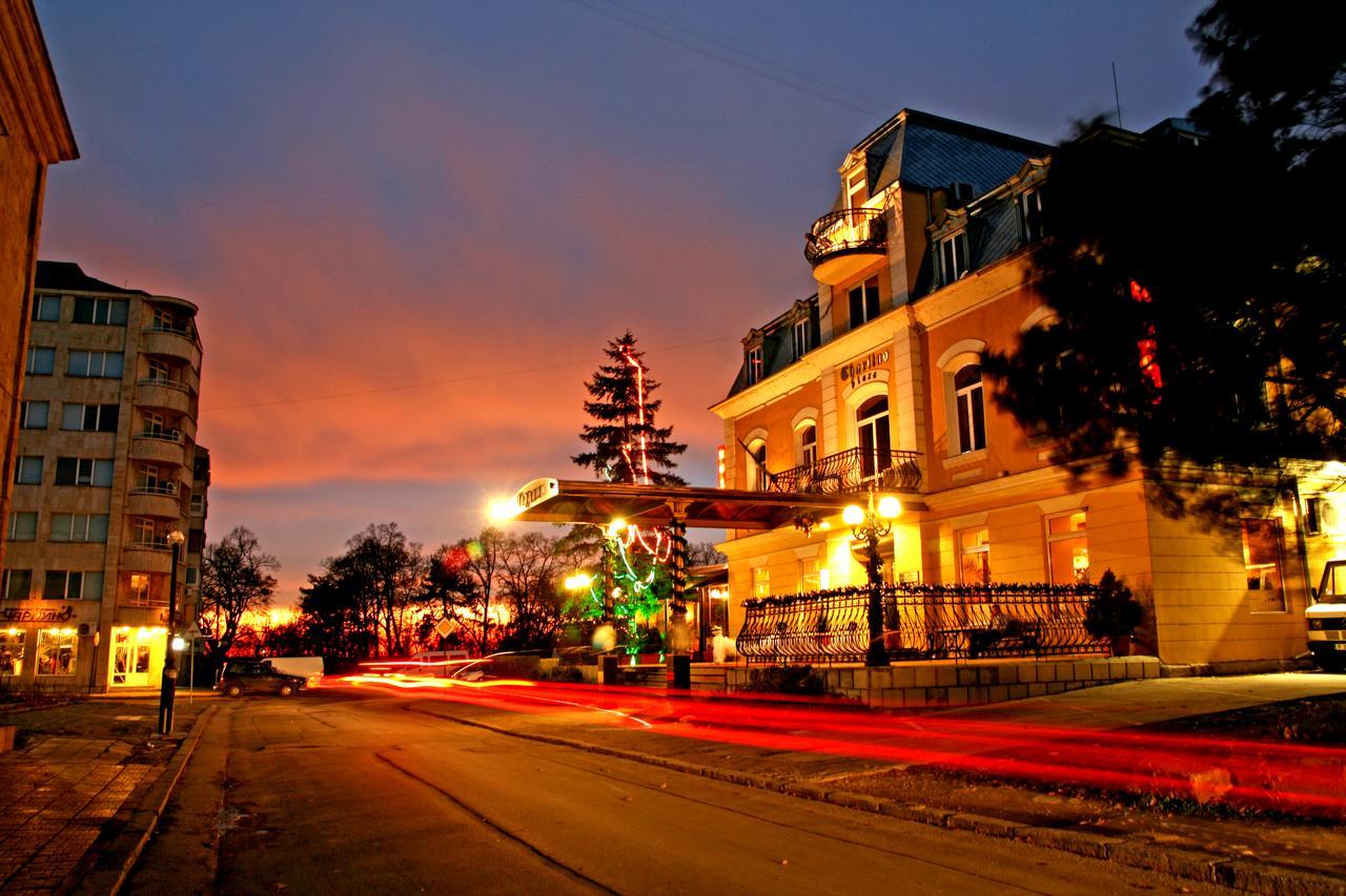 Hotel Charlino Plaza Ruse Zewnętrze zdjęcie